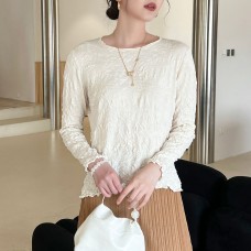 Pleated Soft Fabric Fashion Top with Irregular Ruffles, Versatile for Layering or Wearing Alone Pleated Soft Fabric Fashion Top with Irregular Ruffles, Versatile for Layering or Wearing Alone