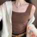 sleeveless top