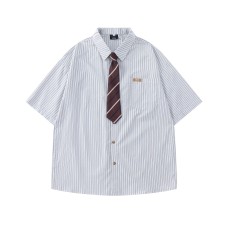 Small logo embellishment details short sleeved
