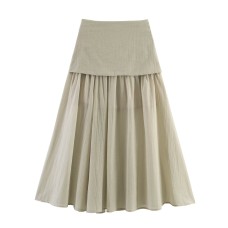 Half length skirt with a double layered curtain that covers the flesh Half length skirt with a double layered curtain that covers the flesh