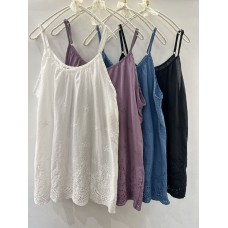 Hollow embroidery suspender